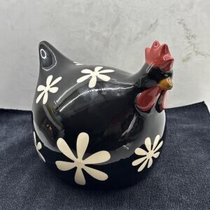 La Dolce Vita Hen House Collection Ceramic Flower White Black Chicken 6"